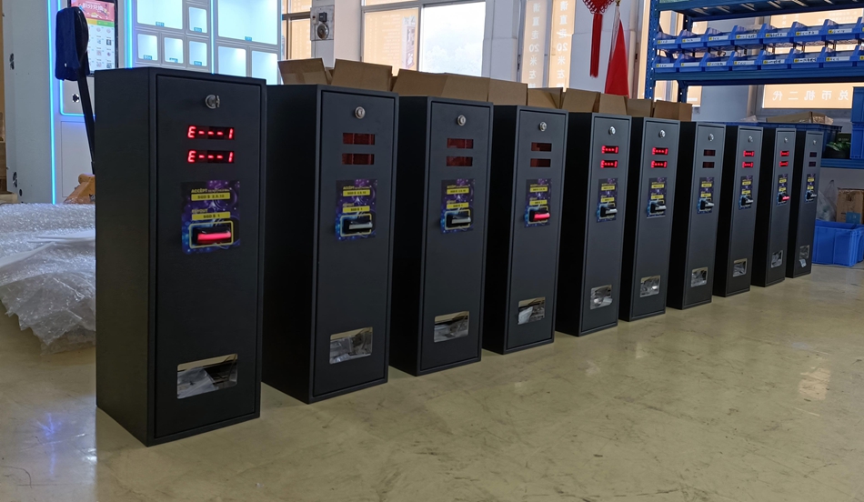 wall mounted change machine